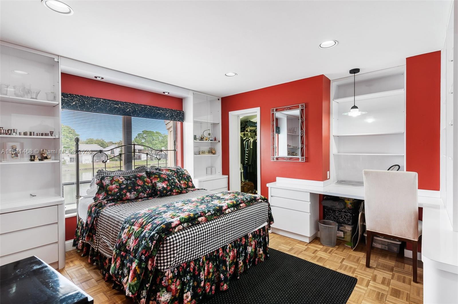 3071 N 35th St, Hollywood, Florida 33021, 6 Bedrooms Bedrooms, ,4 BathroomsBathrooms,Residential,For Sale,3071 N 35th St,A11541468