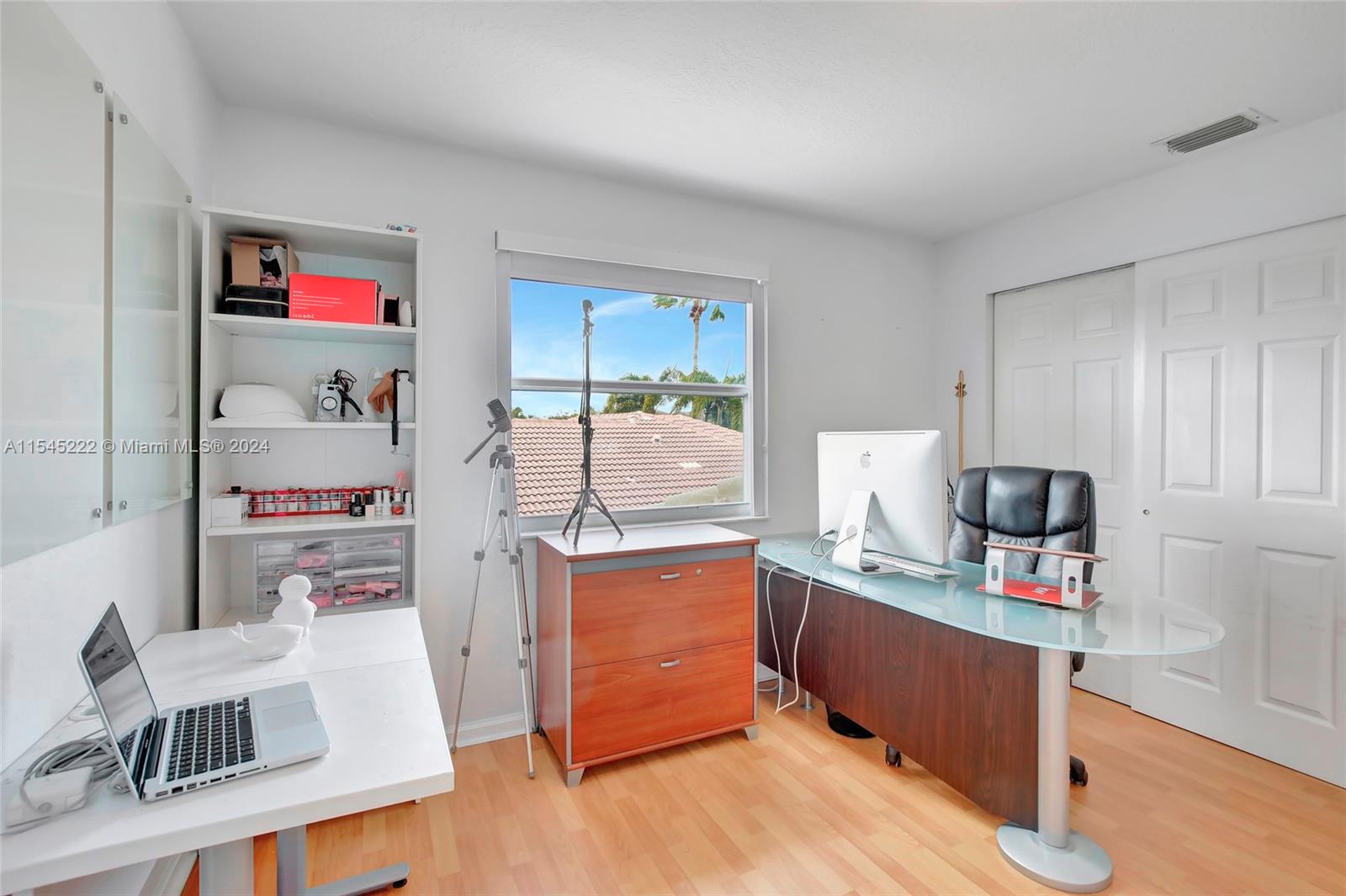 850 NW 168th Ave, Pembroke Pines, Florida 33028, 6 Bedrooms Bedrooms, ,3 BathroomsBathrooms,Residential,For Sale,850 NW 168th Ave,A11545222