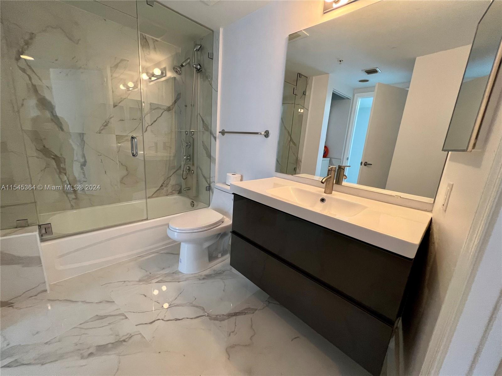 1750 N Bayshore Dr 4705, Miami, Florida 33132, 1 Bedroom Bedrooms, ,1 BathroomBathrooms,Residential,For Sale,1750 N Bayshore Dr 4705,A11545364