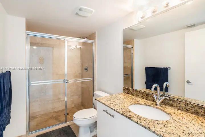 41 SE 5th St 1402, Miami, Florida 33131, 2 Bedrooms Bedrooms, ,2 BathroomsBathrooms,Residentiallease,For Rent,41 SE 5th St 1402,A11545287