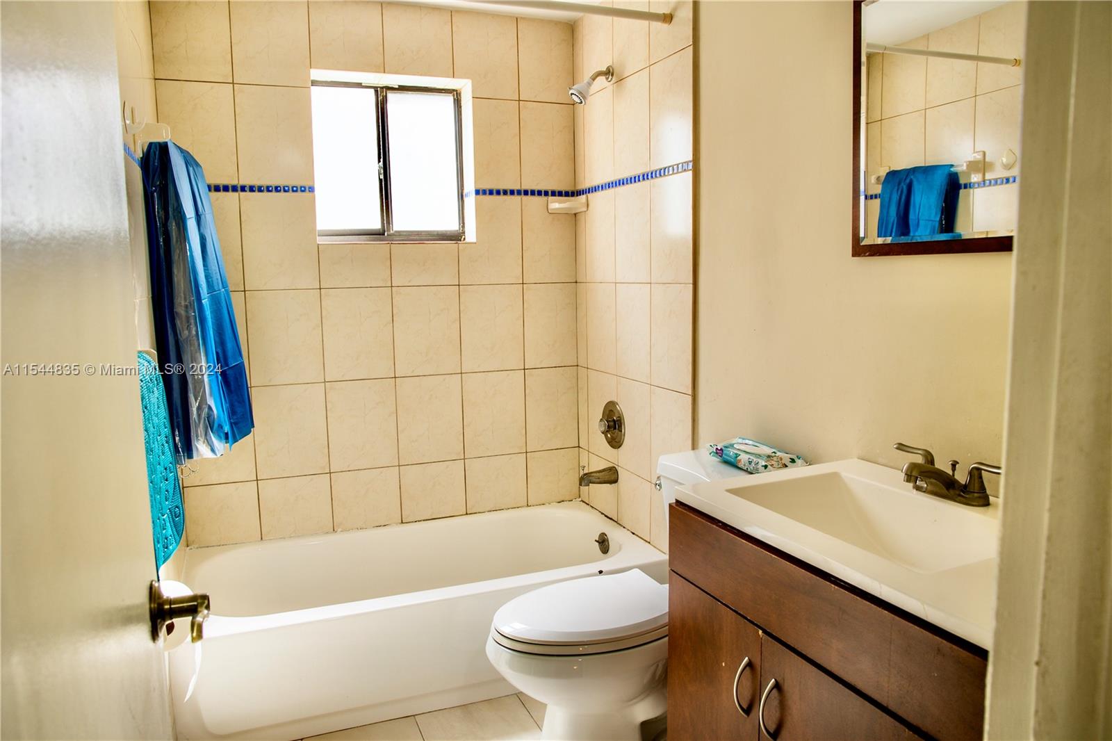 Miami, Florida 33183, 3 Bedrooms Bedrooms, ,2 BathroomsBathrooms,Residential,For Sale,A11544835