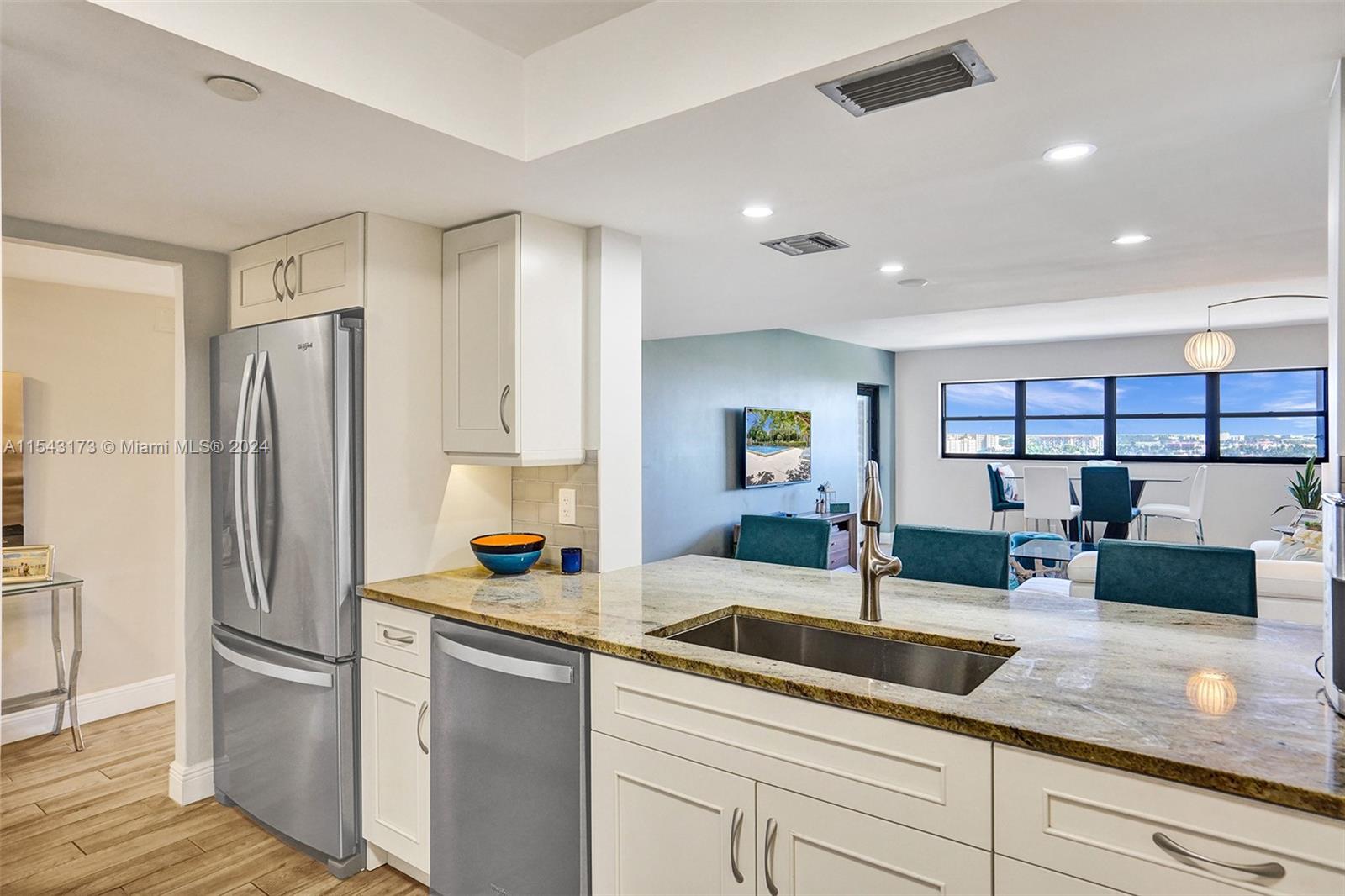 3200 Port Royale Dr N, Fort Lauderdale, FL, 33308 United States, 2 Bedrooms Bedrooms, ,2 BathroomsBathrooms,Residential,For Sale,Port Royale Dr N,A11543173