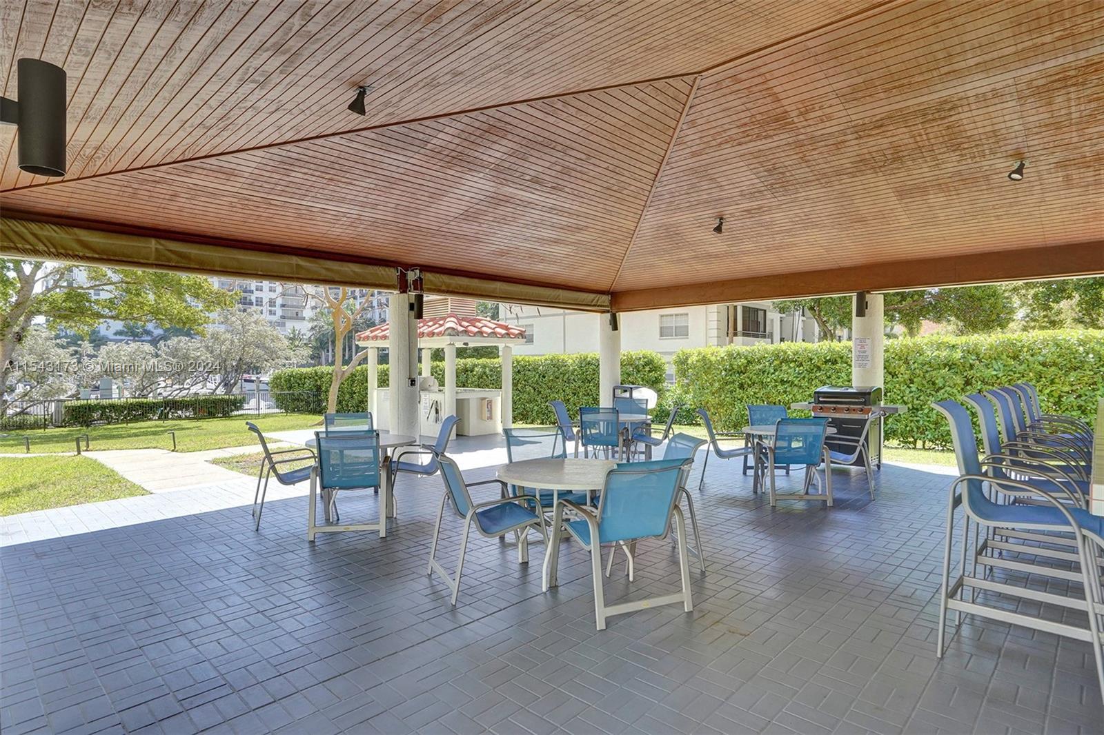 3200 Port Royale Dr N, Fort Lauderdale, FL, 33308 United States, 2 Bedrooms Bedrooms, ,2 BathroomsBathrooms,Residential,For Sale,Port Royale Dr N,A11543173