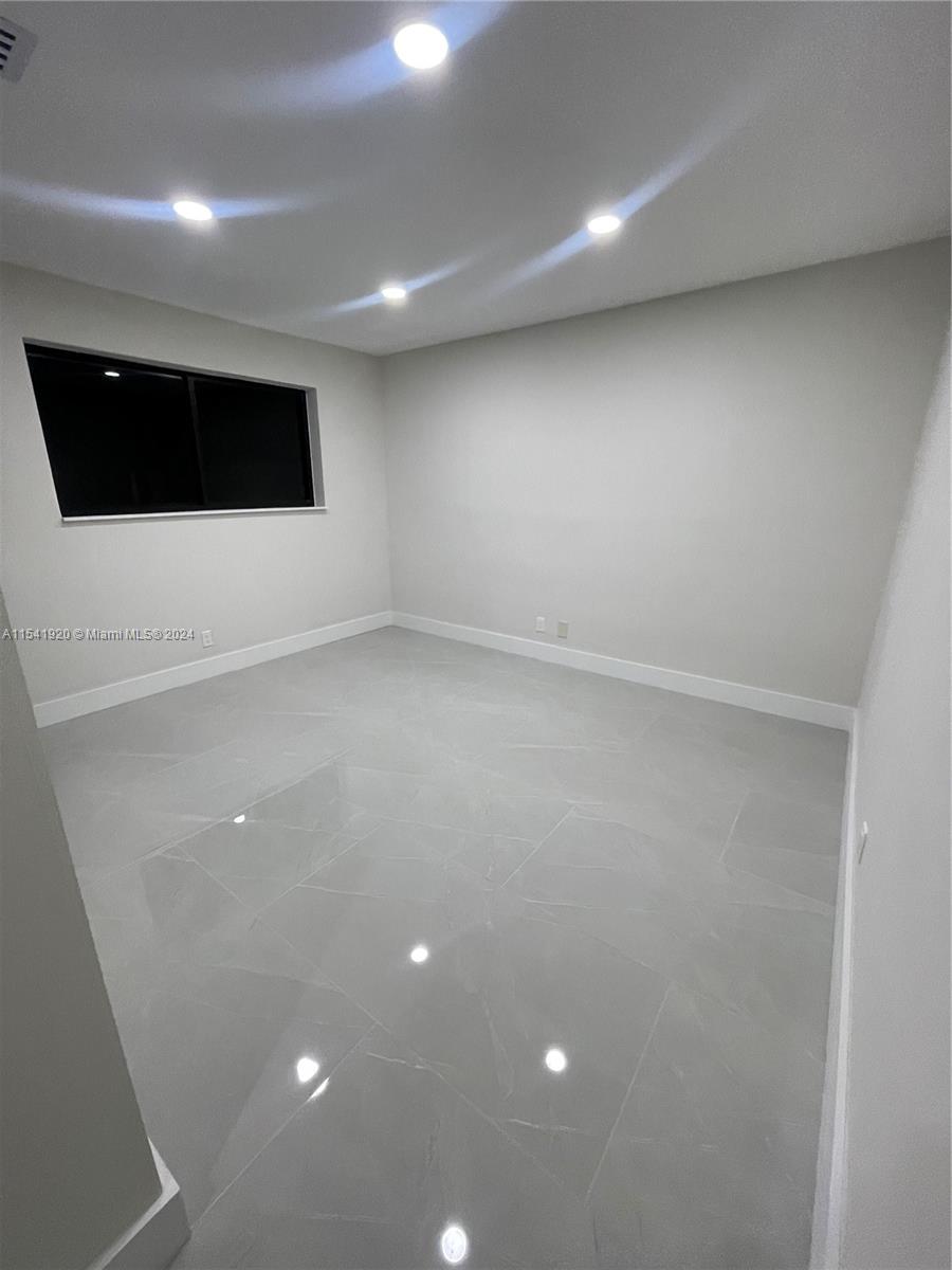 2170 SW 17th St, Miami, Florida 33145, 5 Bedrooms Bedrooms, ,4 BathroomsBathrooms,Residential,For Sale,2170 SW 17th St,A11541920