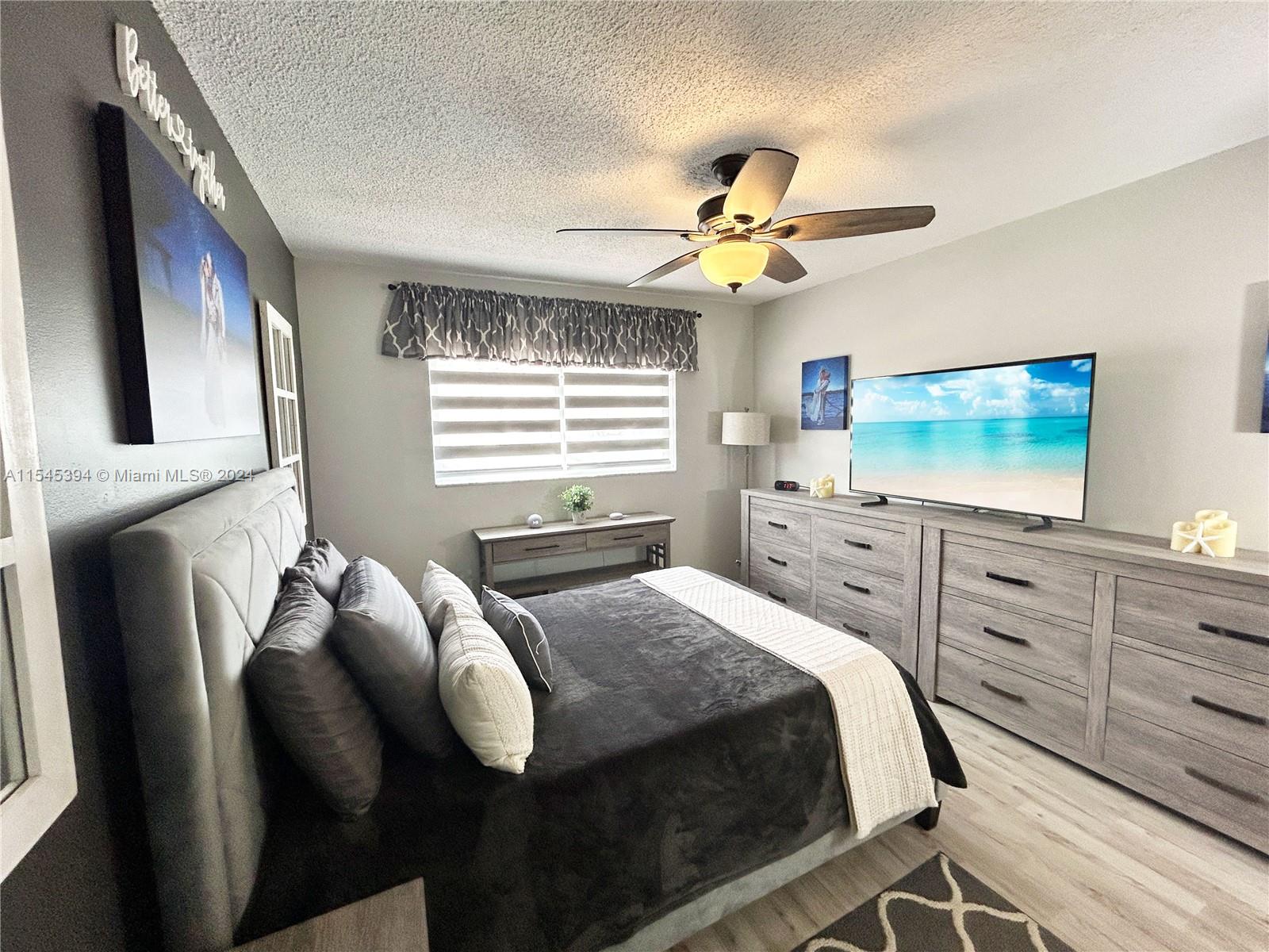 5300 Washington St D106, Hollywood, Florida 33021, 1 Bedroom Bedrooms, ,2 BathroomsBathrooms,Residentiallease,For Rent,5300 Washington St D106,A11545394