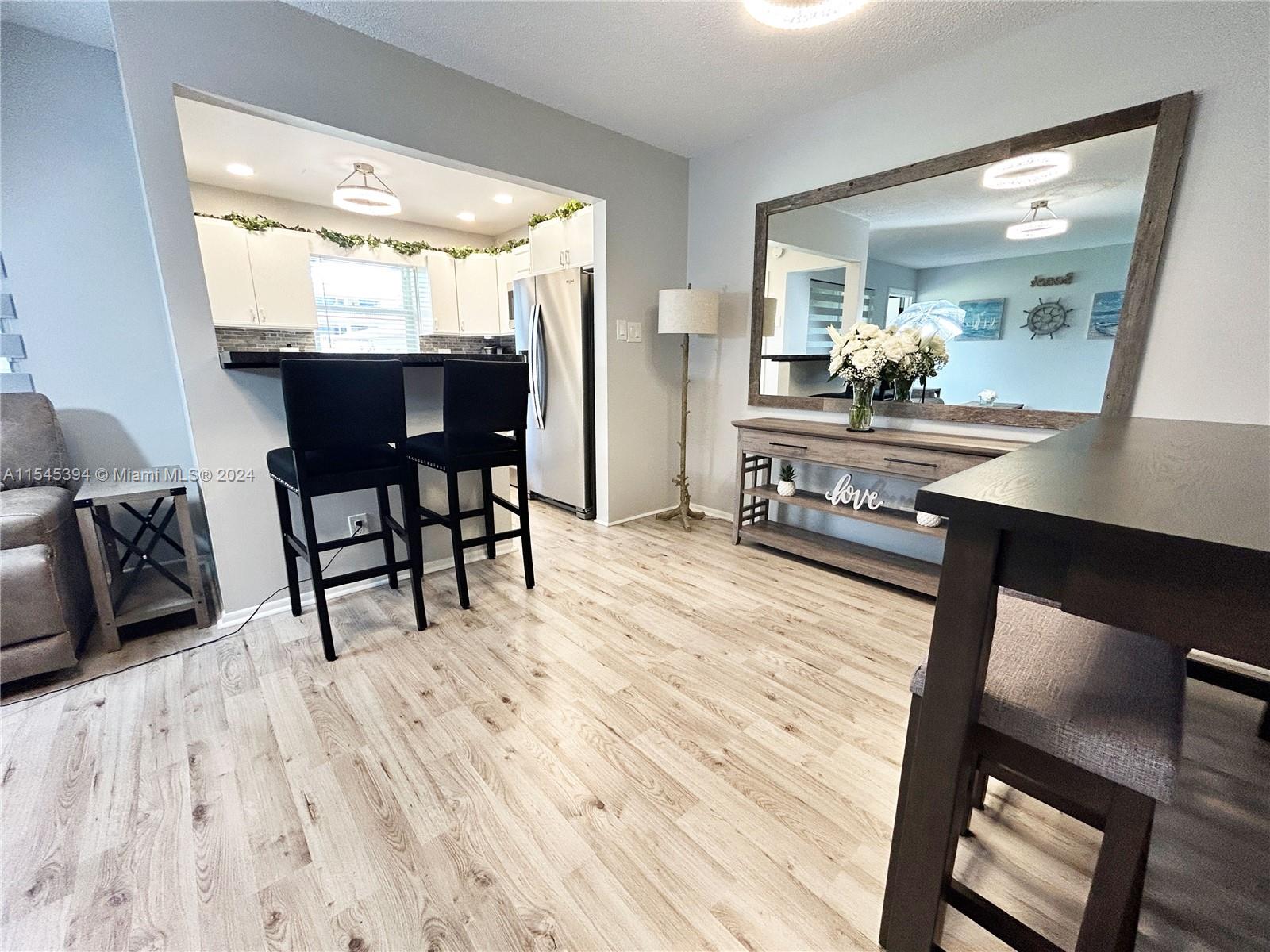 5300 Washington St D106, Hollywood, Florida 33021, 1 Bedroom Bedrooms, ,2 BathroomsBathrooms,Residentiallease,For Rent,5300 Washington St D106,A11545394