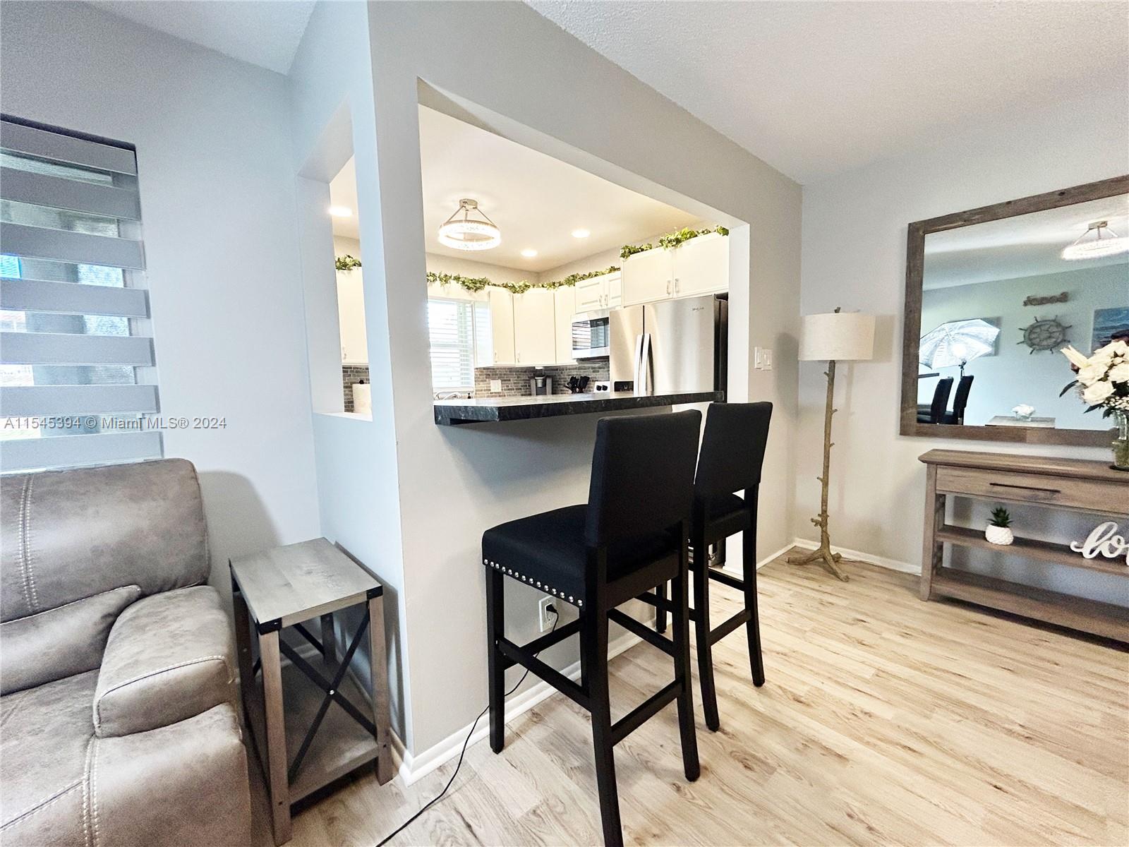 5300 Washington St D106, Hollywood, Florida 33021, 1 Bedroom Bedrooms, ,2 BathroomsBathrooms,Residentiallease,For Rent,5300 Washington St D106,A11545394