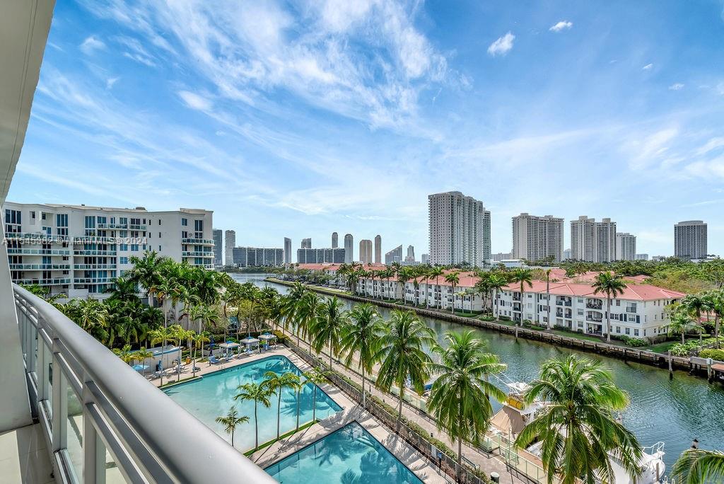 2950 188th St, Aventura, FL, 33180 United States, 1 Bedroom Bedrooms, ,2 BathroomsBathrooms,Residential,For Sale,188th St,A11545382