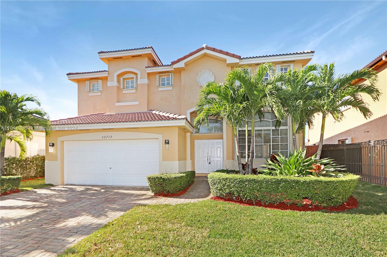 22752 SW 103rd Ct  For Sale A11545396, FL