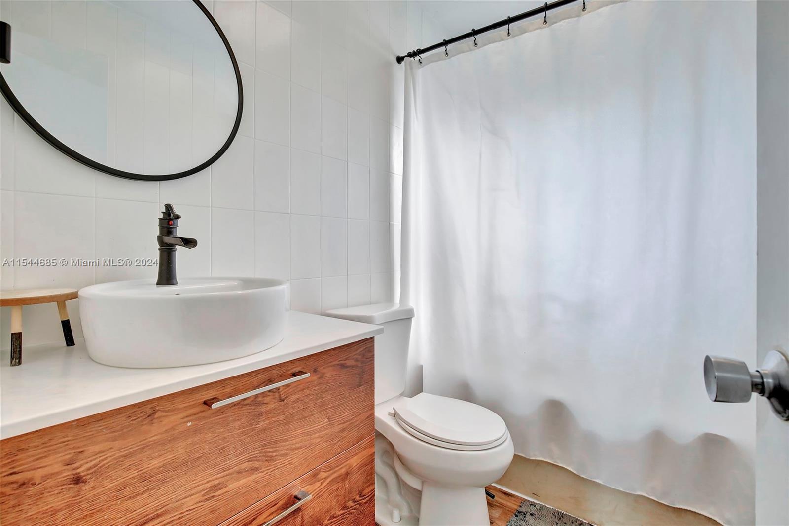 1460 Riverland Rd, Fort Lauderdale, FL 33312, 4 Bedrooms Bedrooms, ,2 BathroomsBathrooms,Residential,For Sale,Riverland Rd,A11544685