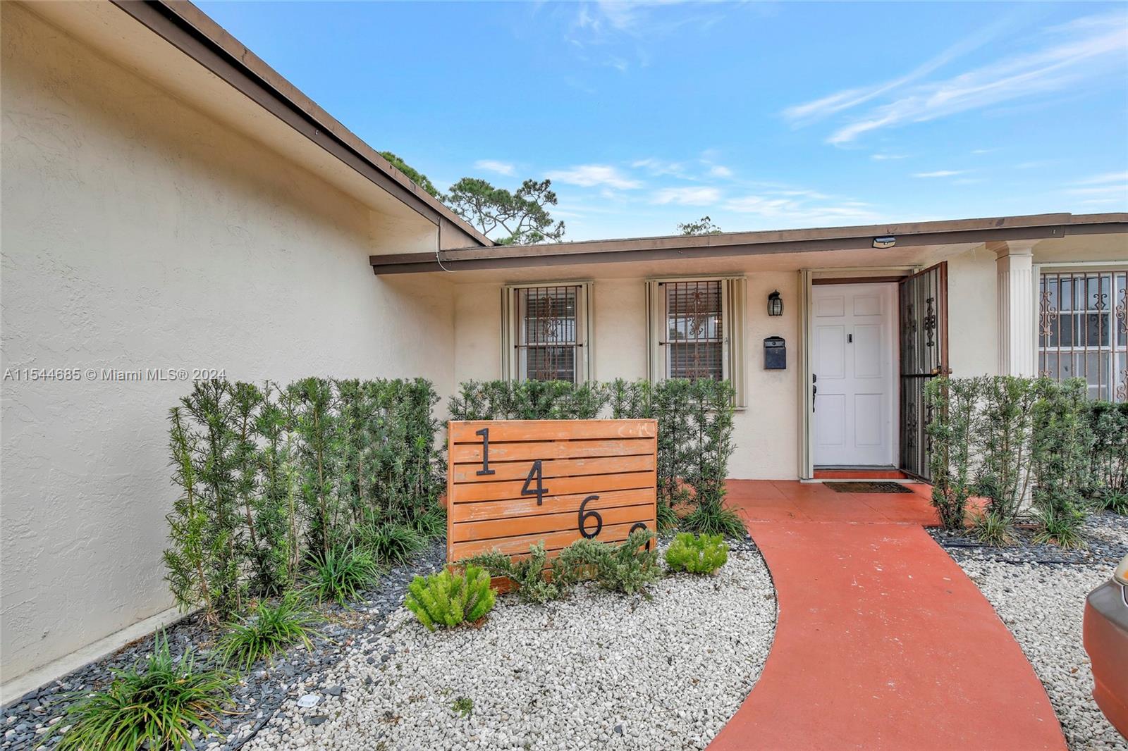 1460 Riverland Rd, Fort Lauderdale, FL 33312, 4 Bedrooms Bedrooms, ,2 BathroomsBathrooms,Residential,For Sale,Riverland Rd,A11544685