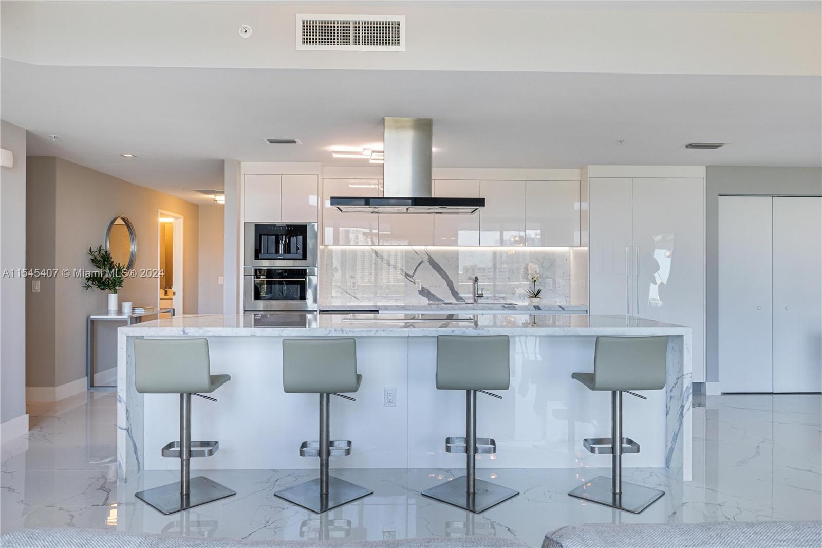 330 Sunny Isles Blvd, Sunny Isles Beach, FL, 33160 United States, 3 Bedrooms Bedrooms, ,4 BathroomsBathrooms,Residential,For Sale,Sunny Isles Blvd,A11545407