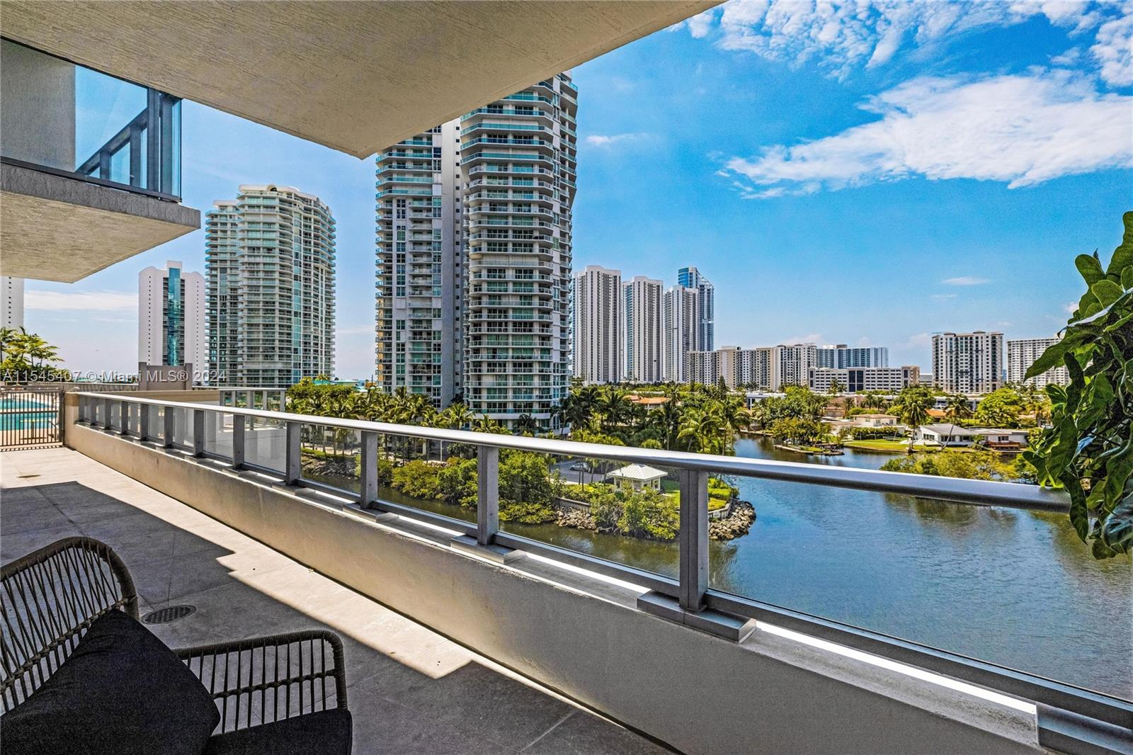 330 Sunny Isles Blvd, Sunny Isles Beach, FL, 33160 United States, 3 Bedrooms Bedrooms, ,4 BathroomsBathrooms,Residential,For Sale,Sunny Isles Blvd,A11545407