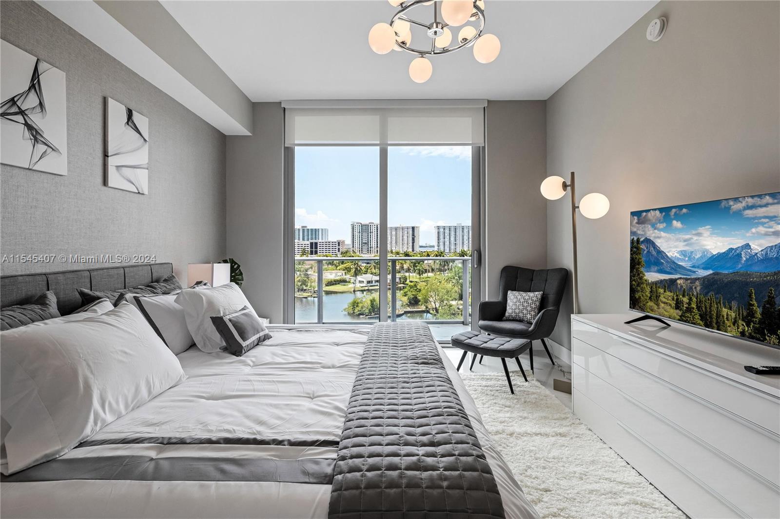 330 Sunny Isles Blvd, Sunny Isles Beach, FL, 33160 United States, 3 Bedrooms Bedrooms, ,4 BathroomsBathrooms,Residential,For Sale,Sunny Isles Blvd,A11545407