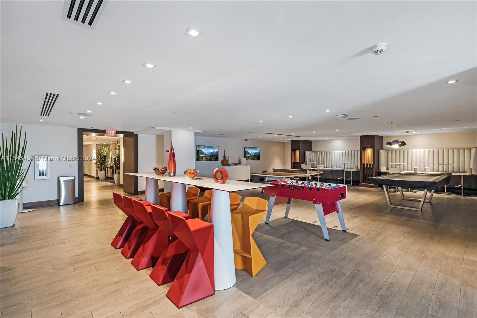 330 Sunny Isles Blvd, Sunny Isles Beach, FL, 33160 United States, 3 Bedrooms Bedrooms, ,4 BathroomsBathrooms,Residential,For Sale,Sunny Isles Blvd,A11545407