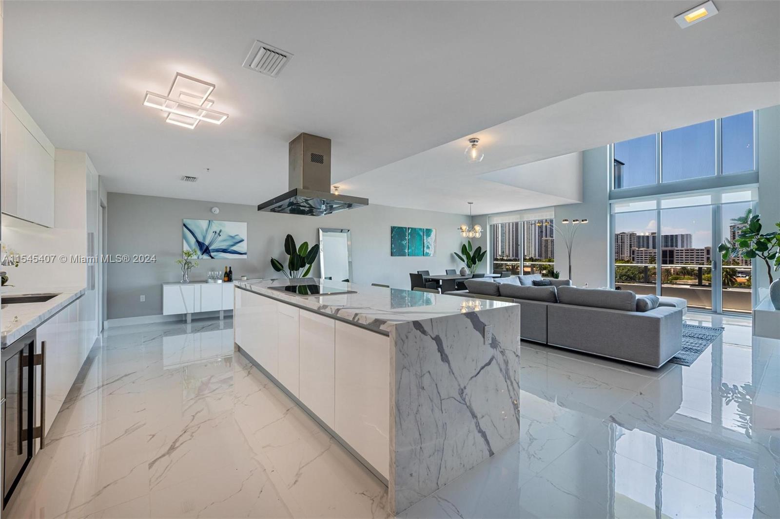 330 Sunny Isles Blvd 5-506, Sunny Isles Beach, Florida 33160, 3 Bedrooms Bedrooms, ,4 BathroomsBathrooms,Residential,For Sale,330 Sunny Isles Blvd 5-506,A11545407