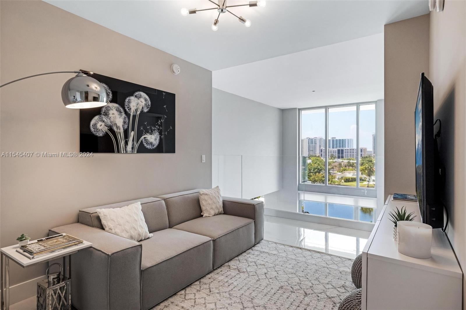 330 Sunny Isles Blvd, Sunny Isles Beach, FL, 33160 United States, 3 Bedrooms Bedrooms, ,4 BathroomsBathrooms,Residential,For Sale,Sunny Isles Blvd,A11545407