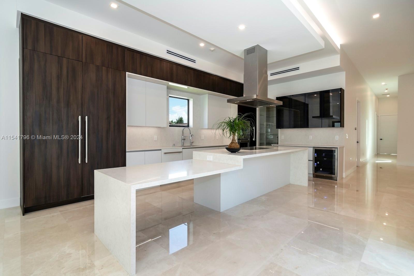 80 129th Ave, Miami, FL, 33182 United States, 5 Bedrooms Bedrooms, ,6 BathroomsBathrooms,Residential,For Sale,129th Ave,A11541796