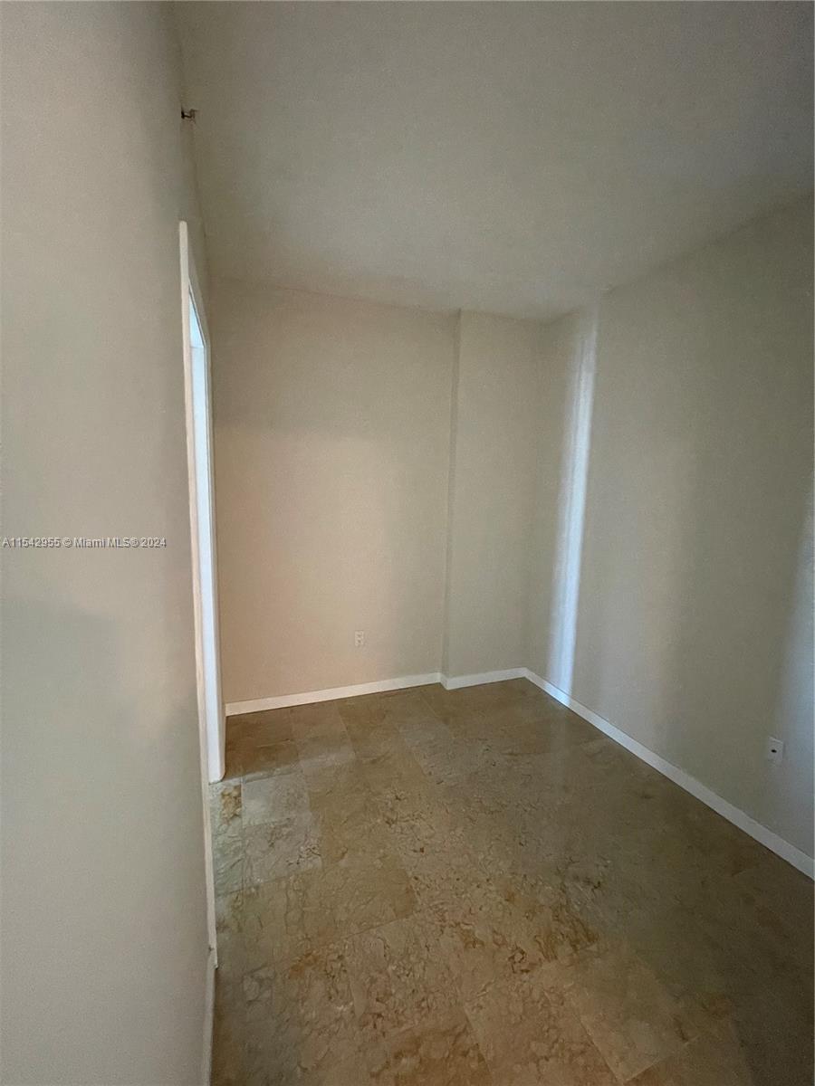 Miami, Florida 33137, 1 Bedroom Bedrooms, ,1 BathroomBathrooms,Residentiallease,For Rent,A11542955