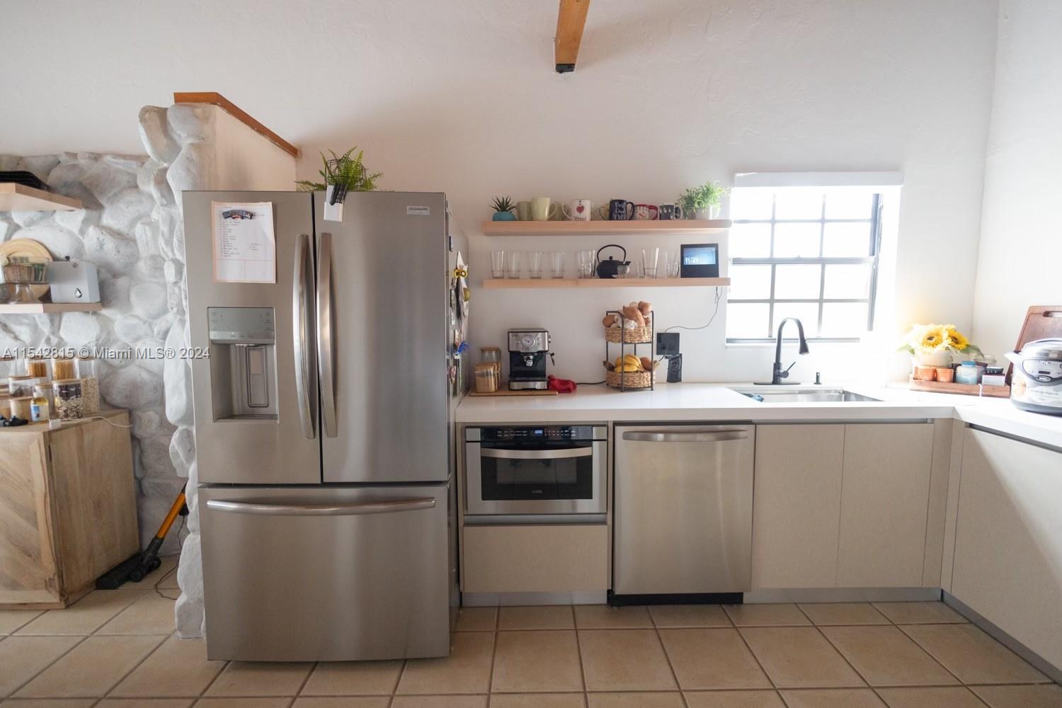 7380 SW 114th Pl, Miami, Florida 33173, 4 Bedrooms Bedrooms, ,2 BathroomsBathrooms,Residentiallease,For Rent,7380 SW 114th Pl,A11542815