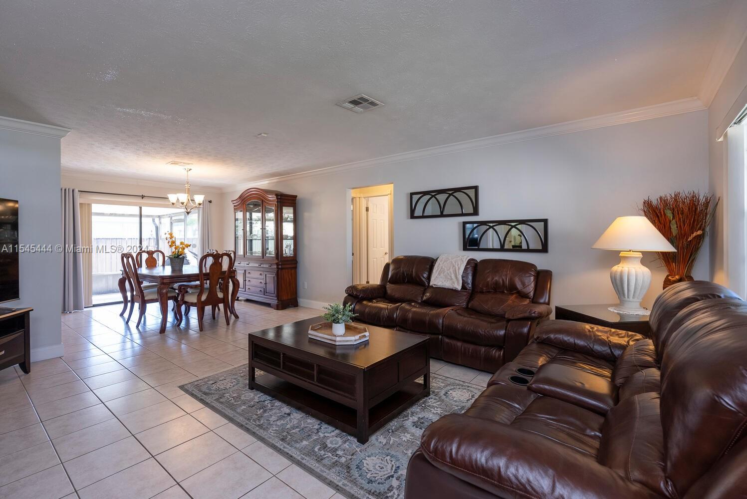 1302 N Fieldlark Ln, Homestead, Florida 33035, 3 Bedrooms Bedrooms, ,2 BathroomsBathrooms,Residential,For Sale,1302 N Fieldlark Ln,A11545444