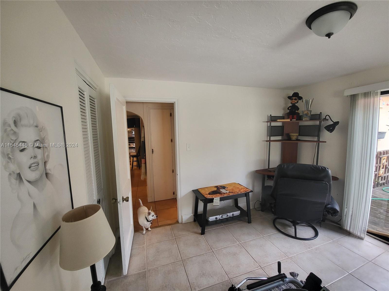 Dania Beach, Florida 33004, 3 Bedrooms Bedrooms, ,2 BathroomsBathrooms,Residential,For Sale,A11545445