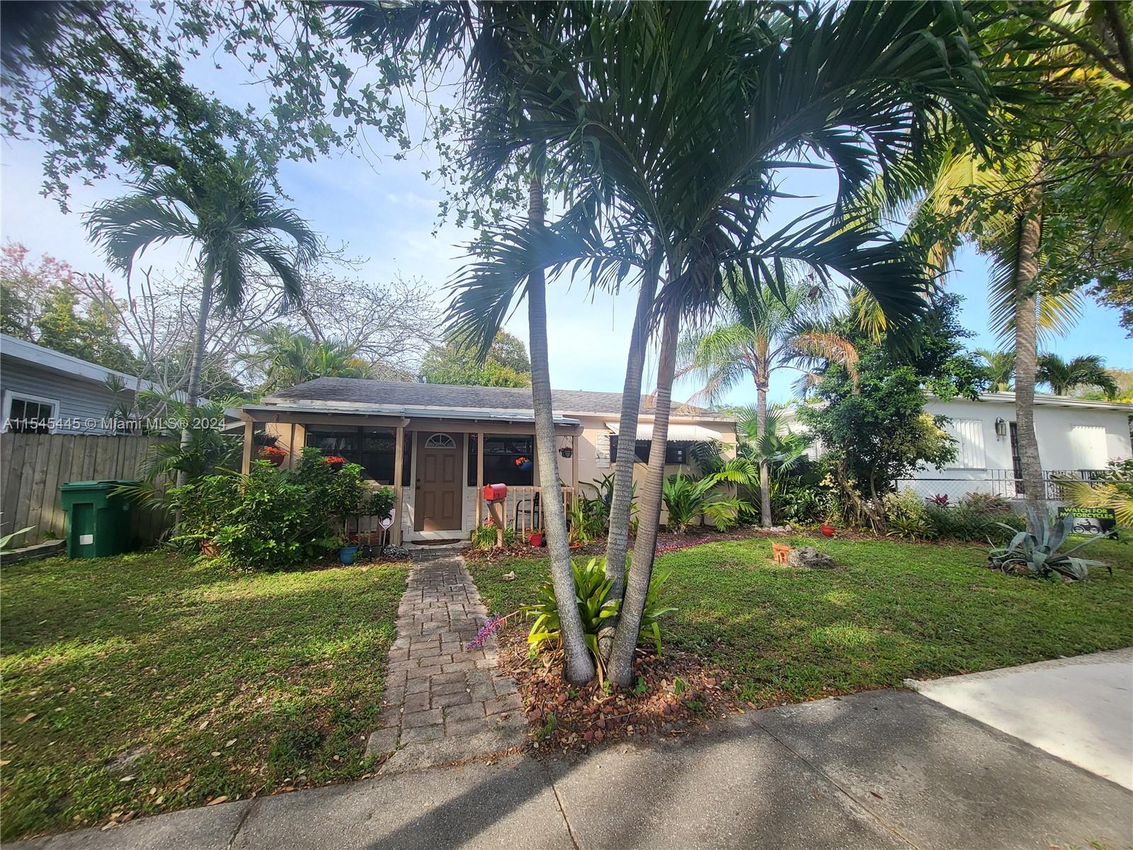 Dania Beach, Florida 33004, 3 Bedrooms Bedrooms, ,2 BathroomsBathrooms,Residential,For Sale,A11545445
