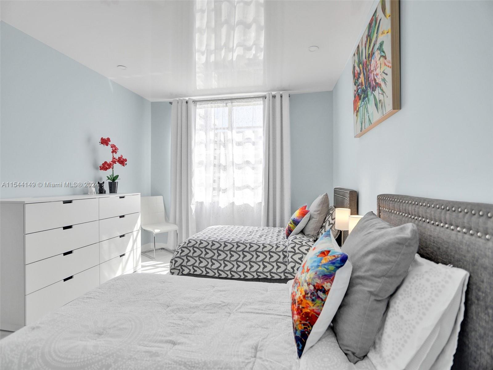 1980 S Ocean Dr 15Q (Available June 1), Hallandale Beach, Florida 33009, 3 Bedrooms Bedrooms, ,2 BathroomsBathrooms,Residentiallease,For Rent,1980 S Ocean Dr 15Q (Available June 1),A11544149