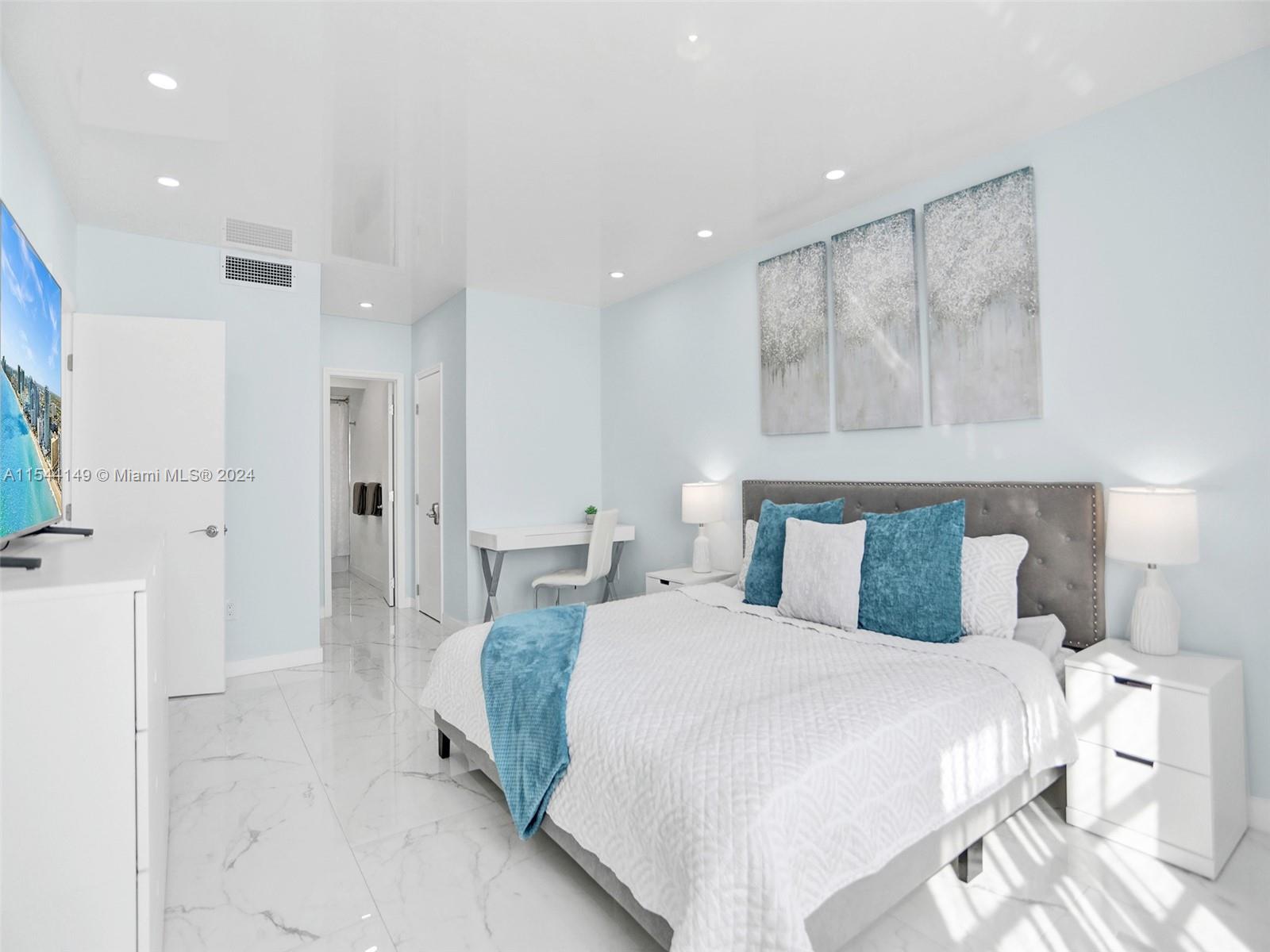 1980 S Ocean Dr 15Q (Available June 1), Hallandale Beach, Florida 33009, 3 Bedrooms Bedrooms, ,2 BathroomsBathrooms,Residentiallease,For Rent,1980 S Ocean Dr 15Q (Available June 1),A11544149