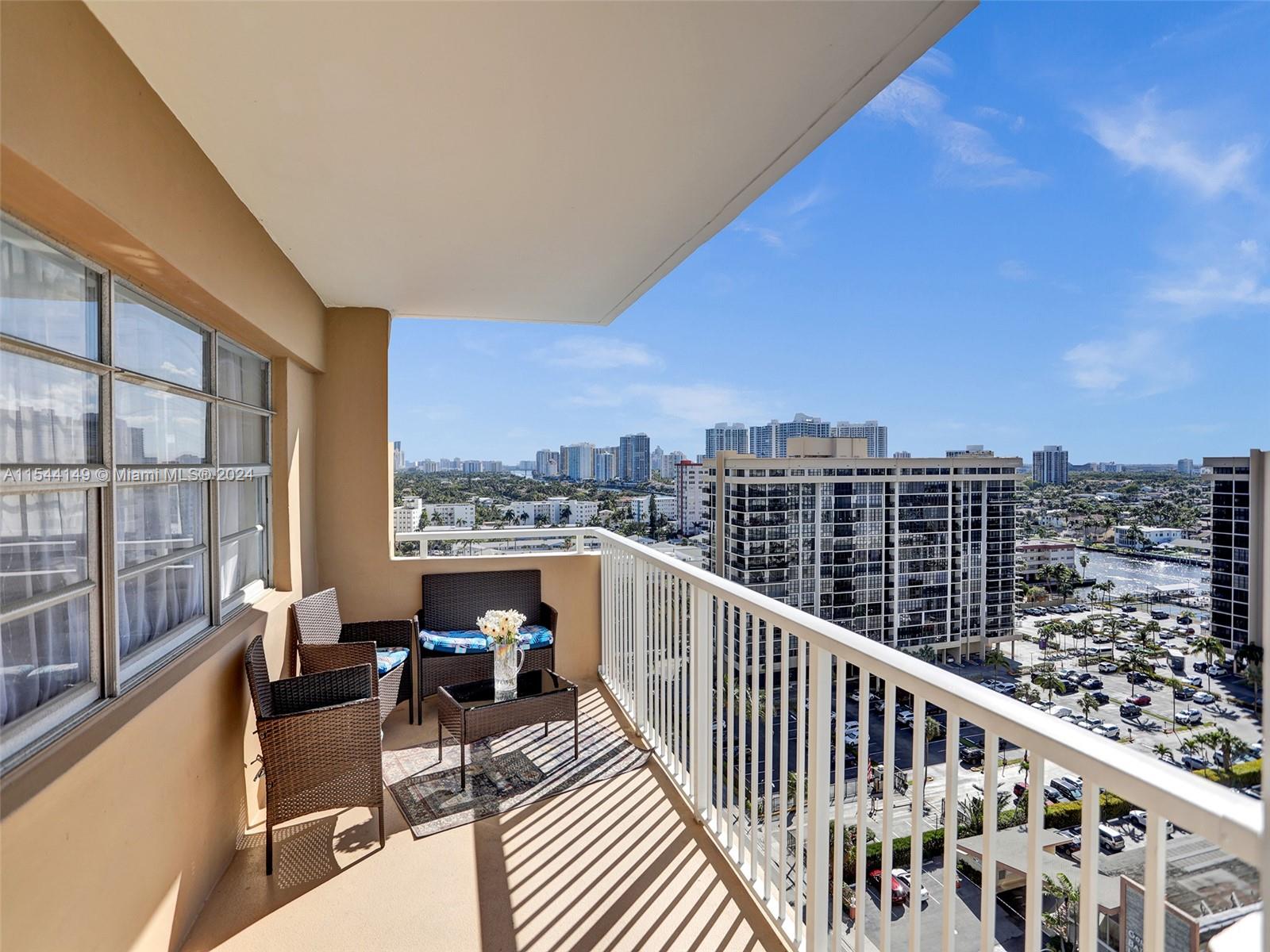 1980 S Ocean Dr 15Q (Available June 1), Hallandale Beach, Florida 33009, 3 Bedrooms Bedrooms, ,2 BathroomsBathrooms,Residentiallease,For Rent,1980 S Ocean Dr 15Q (Available June 1),A11544149