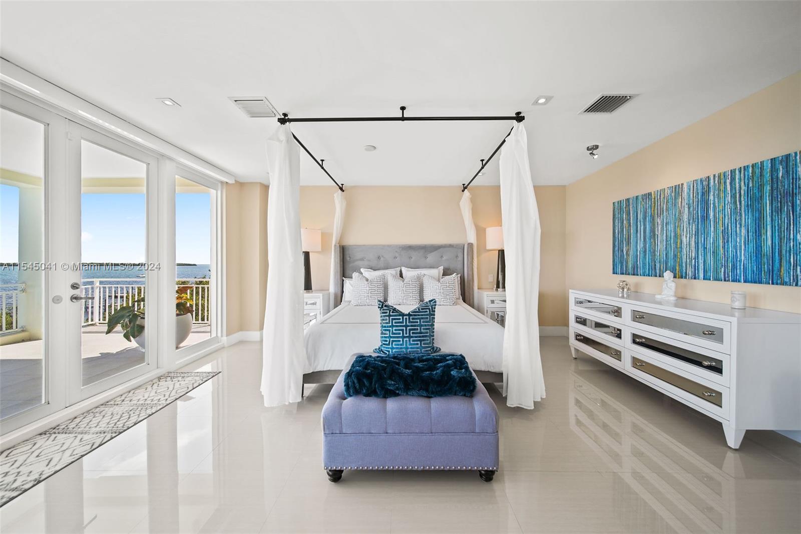 248 Tarpon St, Tavernier, FL, 33070 United States, 5 Bedrooms Bedrooms, ,5 BathroomsBathrooms,Residential,For Sale,Tarpon St,A11545041