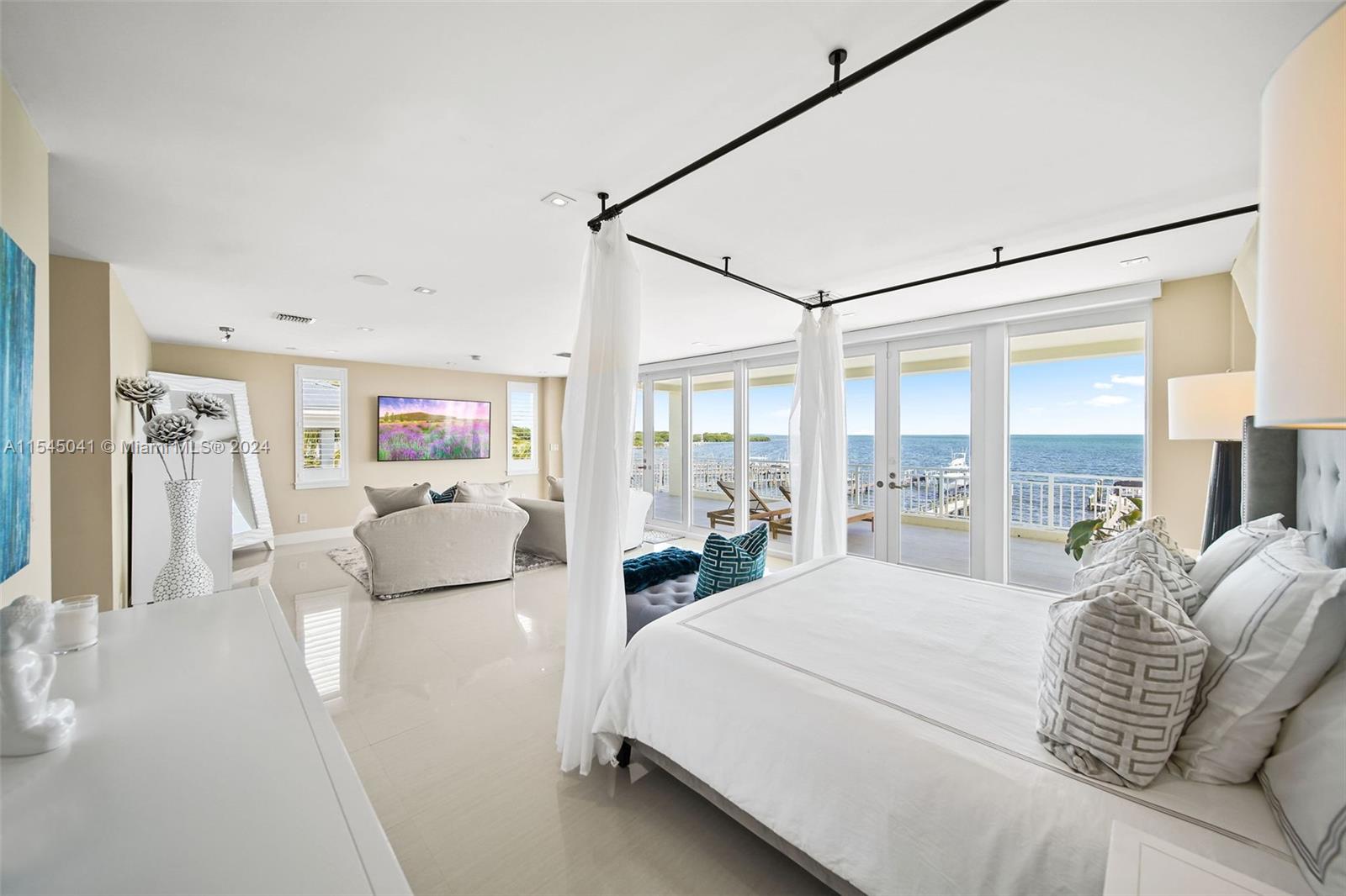 248 Tarpon St, Tavernier, FL, 33070 United States, 5 Bedrooms Bedrooms, ,5 BathroomsBathrooms,Residential,For Sale,Tarpon St,A11545041