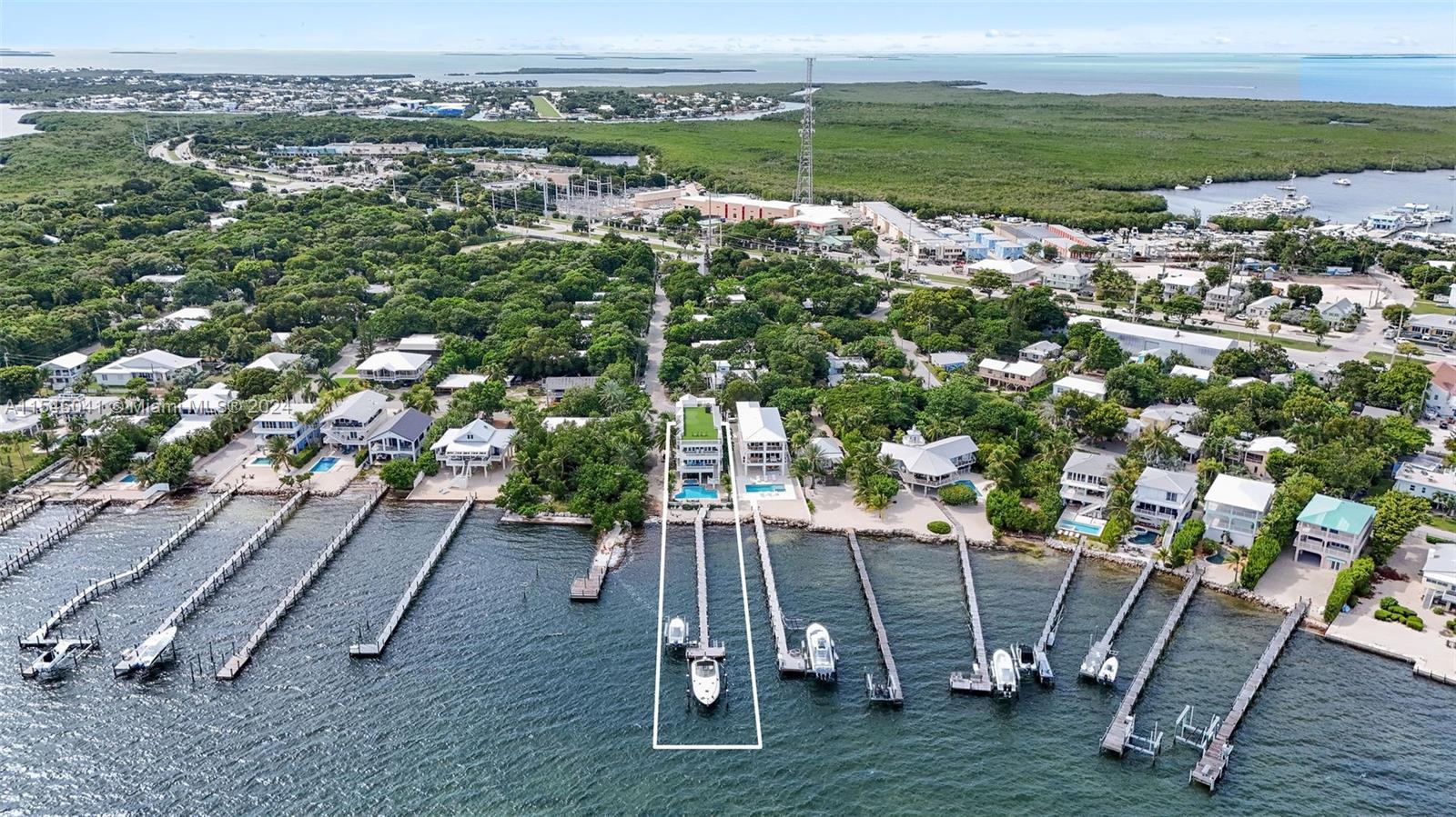 248 Tarpon St, Tavernier, FL, 33070 United States, 5 Bedrooms Bedrooms, ,5 BathroomsBathrooms,Residential,For Sale,Tarpon St,A11545041