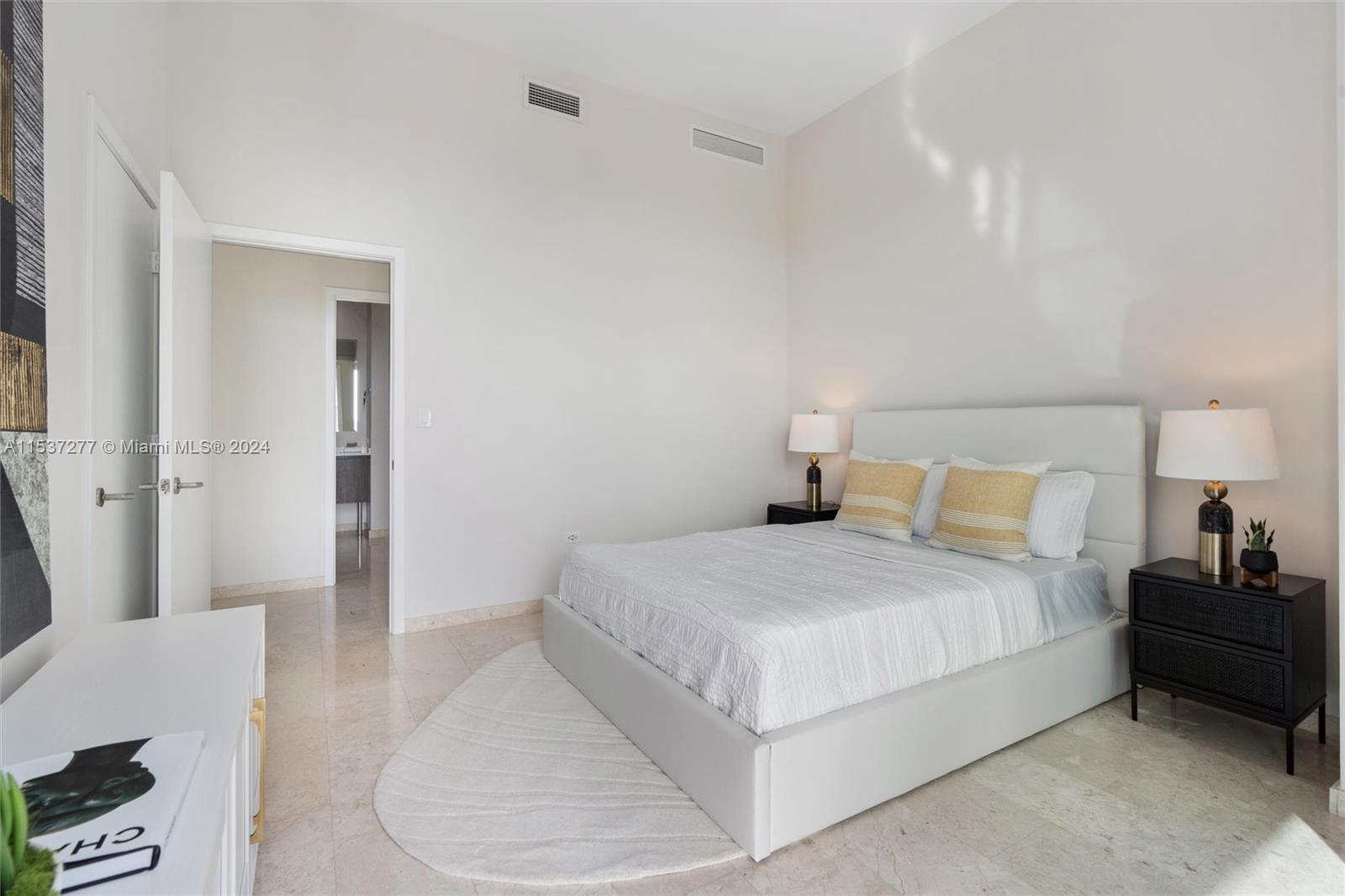 88 7 Street, Miami, FL, 33130 United States, 4 Bedrooms Bedrooms, ,4 BathroomsBathrooms,Residential,For Sale,7 Street,A11537277