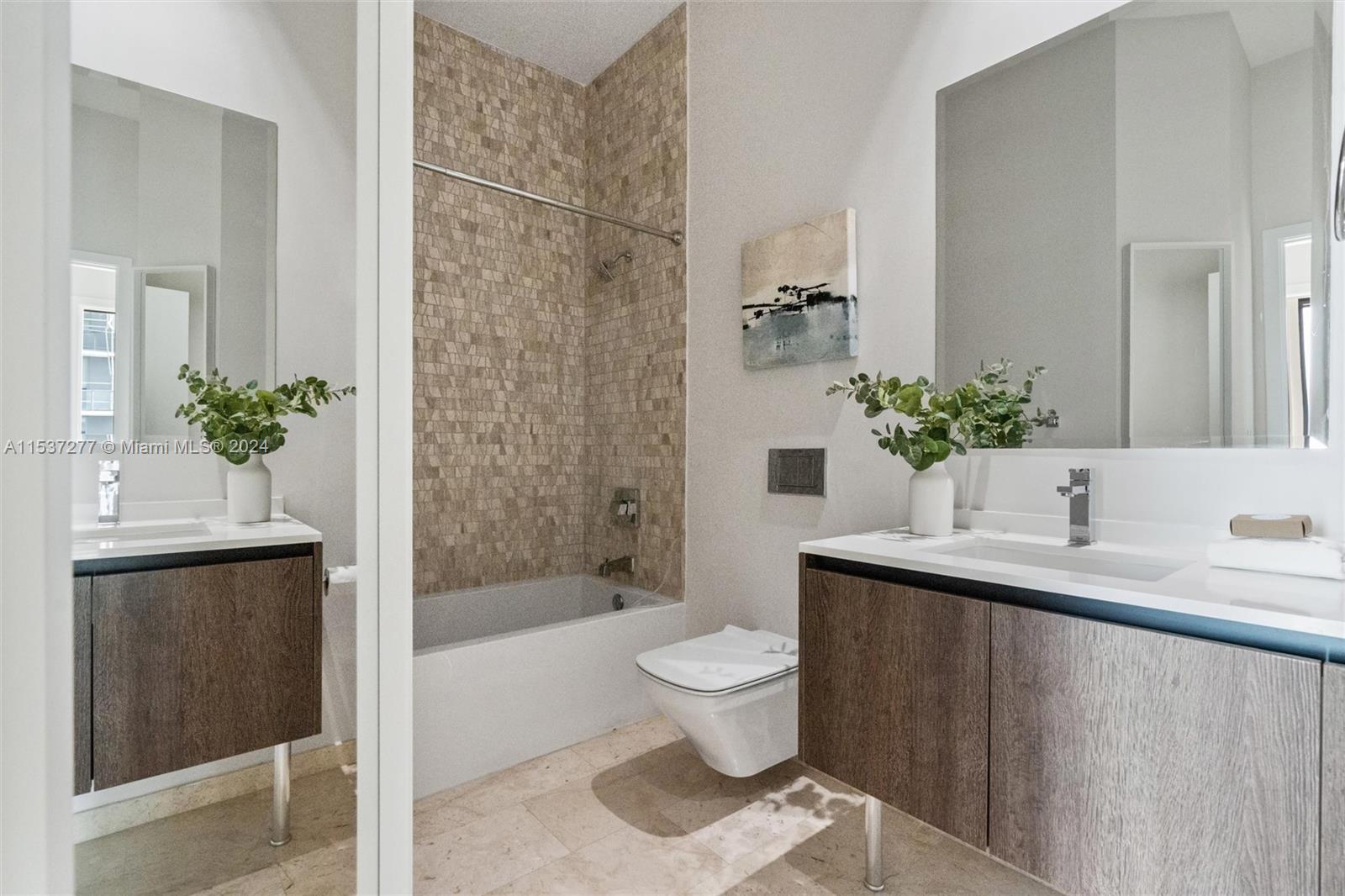 88 7 Street, Miami, FL, 33130 United States, 4 Bedrooms Bedrooms, ,4 BathroomsBathrooms,Residential,For Sale,7 Street,A11537277