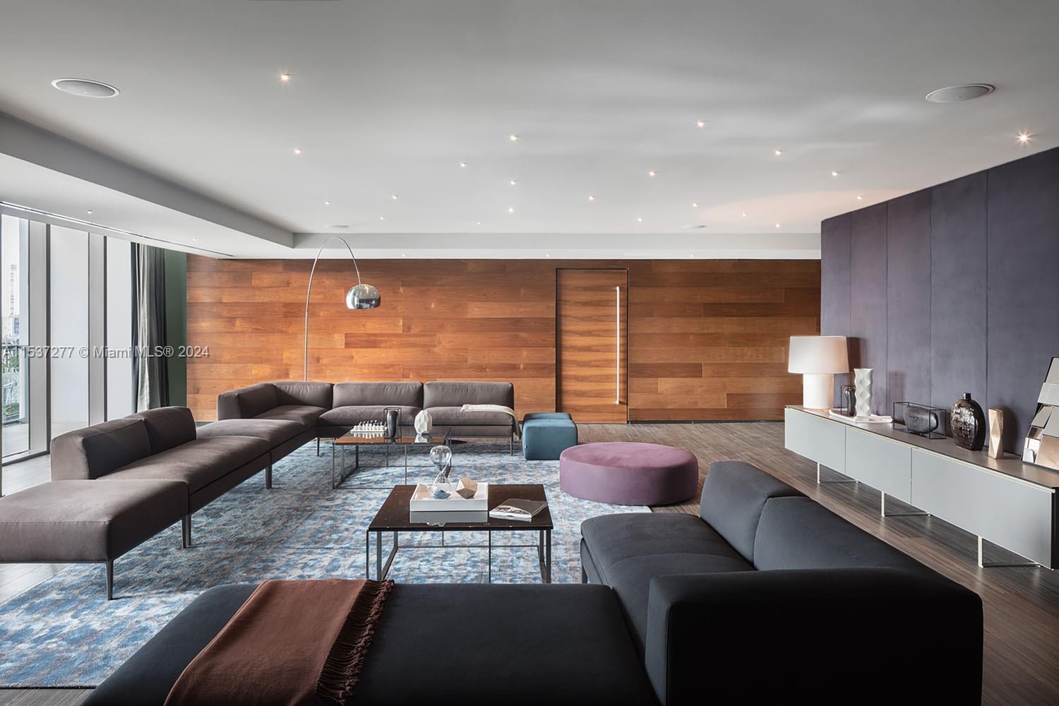 88 7 Street, Miami, FL, 33130 United States, 4 Bedrooms Bedrooms, ,4 BathroomsBathrooms,Residential,For Sale,7 Street,A11537277