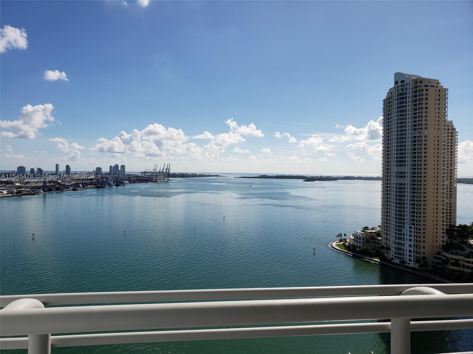 Spectacular Waterfront 3 bedrooms 2 baths Custom designer furniture tile floor with direct views of Biscayne Bay, Miami River, ocean, and Brickell Skyline Located on the 25th-floor Italian kitchen cabinets with granite countertops and marble bath A countertops. The pool is under construction, 2 party rooms, two gyms, a convenience store, 24/7 security, and valet service. Centrally located Whole Food, CVS, restaurants, Banks, FedEx, USPS, 4 & 5 stars Hotels, Bayfront Park, Bayside, AA Arena, minutes to Brickell, CITI CENTRE, Sobe, Key Biscayne, Gables, Grove, Design District, and Airport. Enjoy the lifestyle Pool in under constructions
