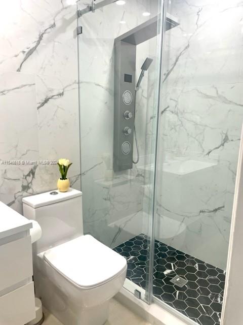 6950 NW 168th St, Hialeah, Florida 33015, 3 Bedrooms Bedrooms, ,2 BathroomsBathrooms,Residential,For Sale,6950 NW 168th St,A11545518