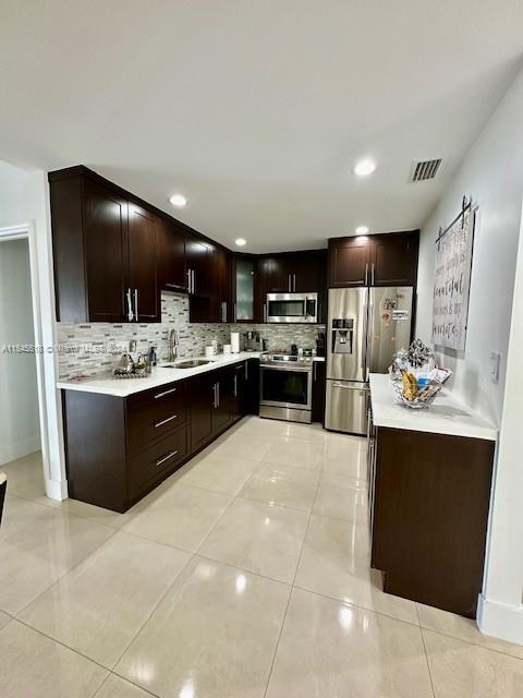 6950 NW 168th St, Hialeah, Florida 33015, 3 Bedrooms Bedrooms, ,2 BathroomsBathrooms,Residential,For Sale,6950 NW 168th St,A11545518