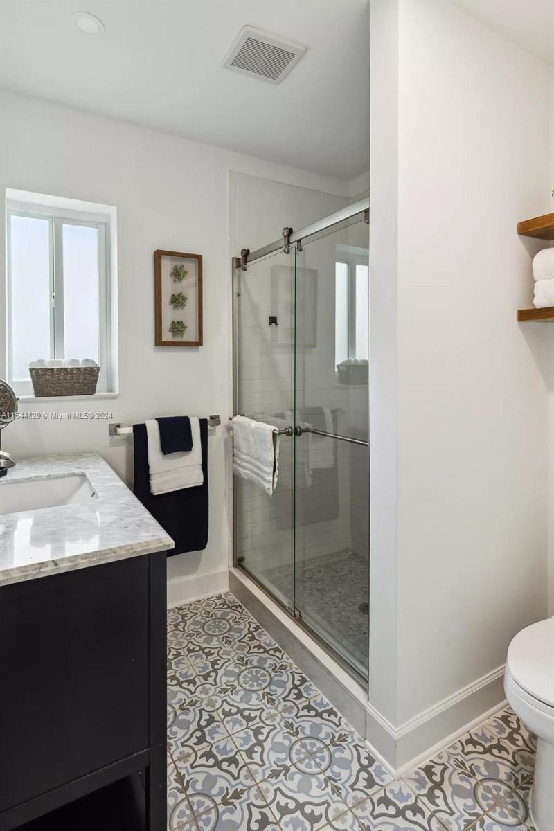 260 NE 46th St, Miami, Florida 33137, 3 Bedrooms Bedrooms, ,2 BathroomsBathrooms,Residentiallease,For Rent,260 NE 46th St,A11544829