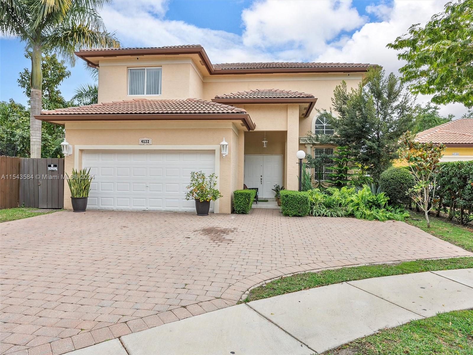 4122 NE 30th St, Homestead, Florida 33033, 4 Bedrooms Bedrooms, ,3 BathroomsBathrooms,Residential,For Sale,4122 NE 30th St,A11543584