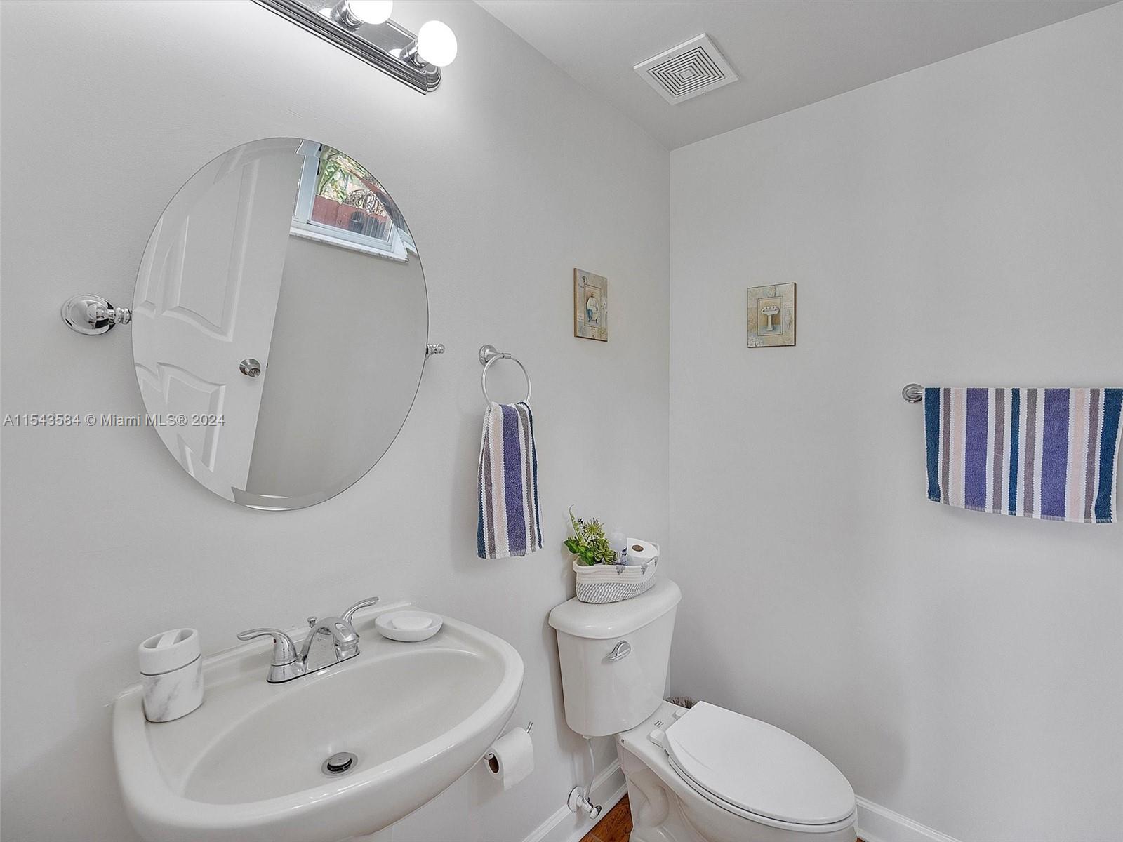 4122 NE 30th St, Homestead, Florida 33033, 4 Bedrooms Bedrooms, ,3 BathroomsBathrooms,Residential,For Sale,4122 NE 30th St,A11543584