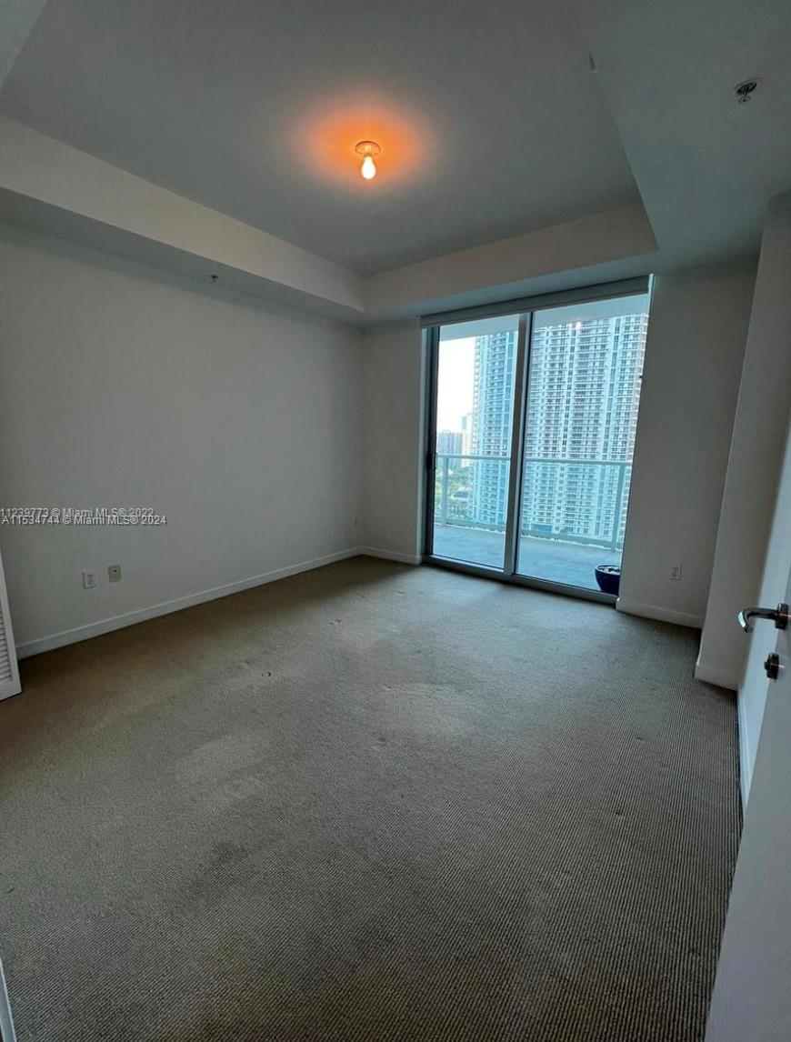 300 S Biscayne Blvd T-1606, Miami, Florida 33131, 2 Bedrooms Bedrooms, ,2 BathroomsBathrooms,Residentiallease,For Rent,300 S Biscayne Blvd T-1606,A11534744