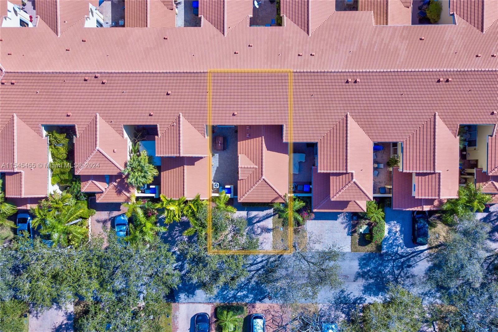 1529 Yellowheart Way, Hollywood, Florida 33019, 2 Bedrooms Bedrooms, ,2 BathroomsBathrooms,Residentiallease,For Rent,1529 Yellowheart Way,A11545455