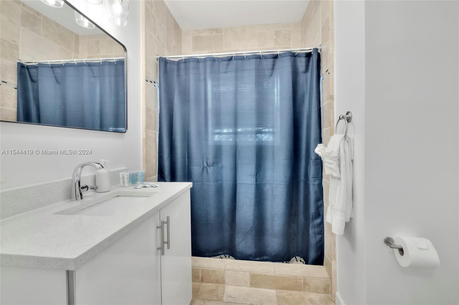 Miami, Florida 33127, 6 Bedrooms Bedrooms, ,3 BathroomsBathrooms,Residentiallease,For Rent,A11544419