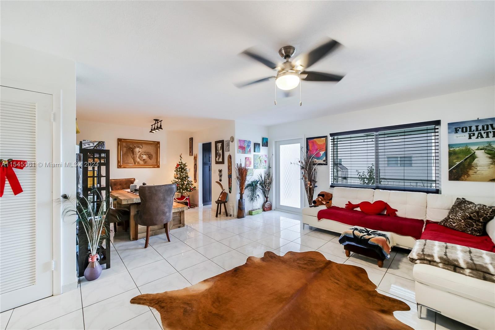 541 Blue Heron Dr 205, Hallandale Beach, Florida 33009, 2 Bedrooms Bedrooms, ,2 BathroomsBathrooms,Residential,For Sale,541 Blue Heron Dr 205,A11545561