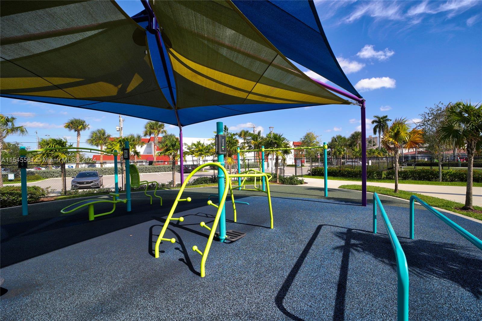 541 Blue Heron Dr 205, Hallandale Beach, Florida 33009, 2 Bedrooms Bedrooms, ,2 BathroomsBathrooms,Residential,For Sale,541 Blue Heron Dr 205,A11545561