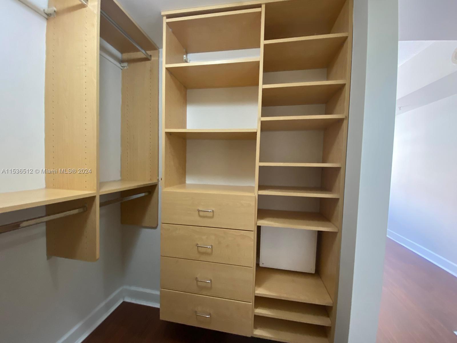 55 MERRICK WAY 718, Coral Gables, Florida 33134, 1 Bedroom Bedrooms, ,1 BathroomBathrooms,Residentiallease,For Rent,55 MERRICK WAY 718,A11536512