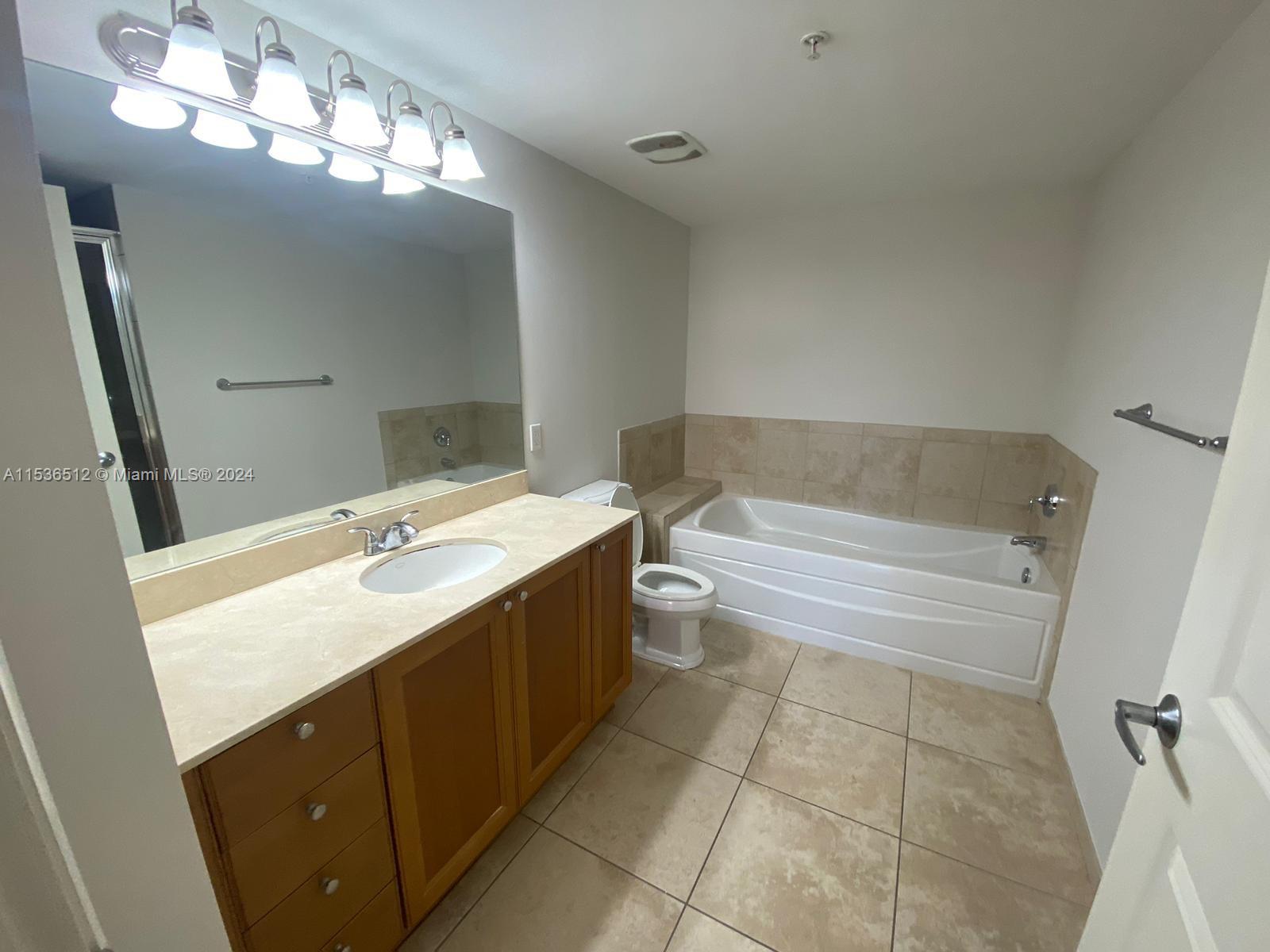55 MERRICK WAY 718, Coral Gables, Florida 33134, 1 Bedroom Bedrooms, ,1 BathroomBathrooms,Residentiallease,For Rent,55 MERRICK WAY 718,A11536512