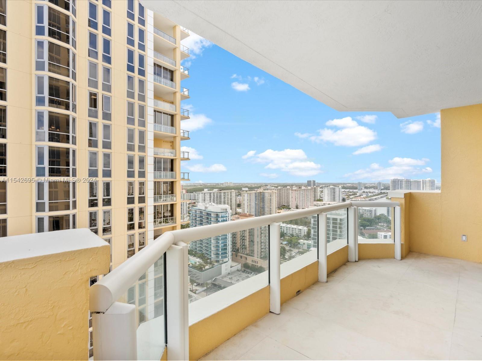 17875 Collins Ave, Sunny Isles Beach, FL, 33160 United States, 4 Bedrooms Bedrooms, ,4 BathroomsBathrooms,Residential,For Sale,Collins Ave,A11542695